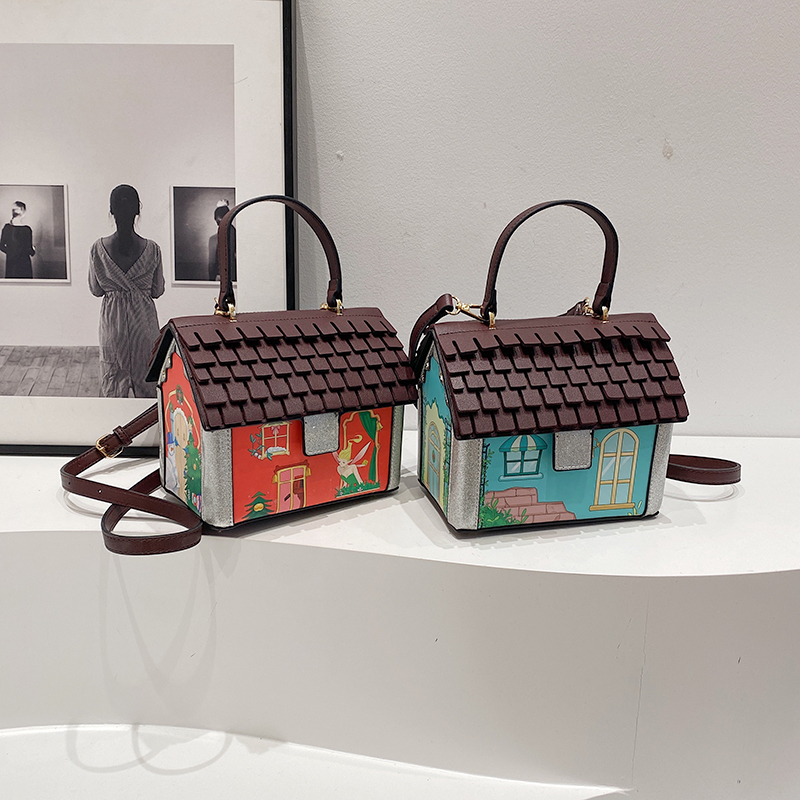 Personalized and Quirky House  - Interior Design Luxury House recensie en prijs