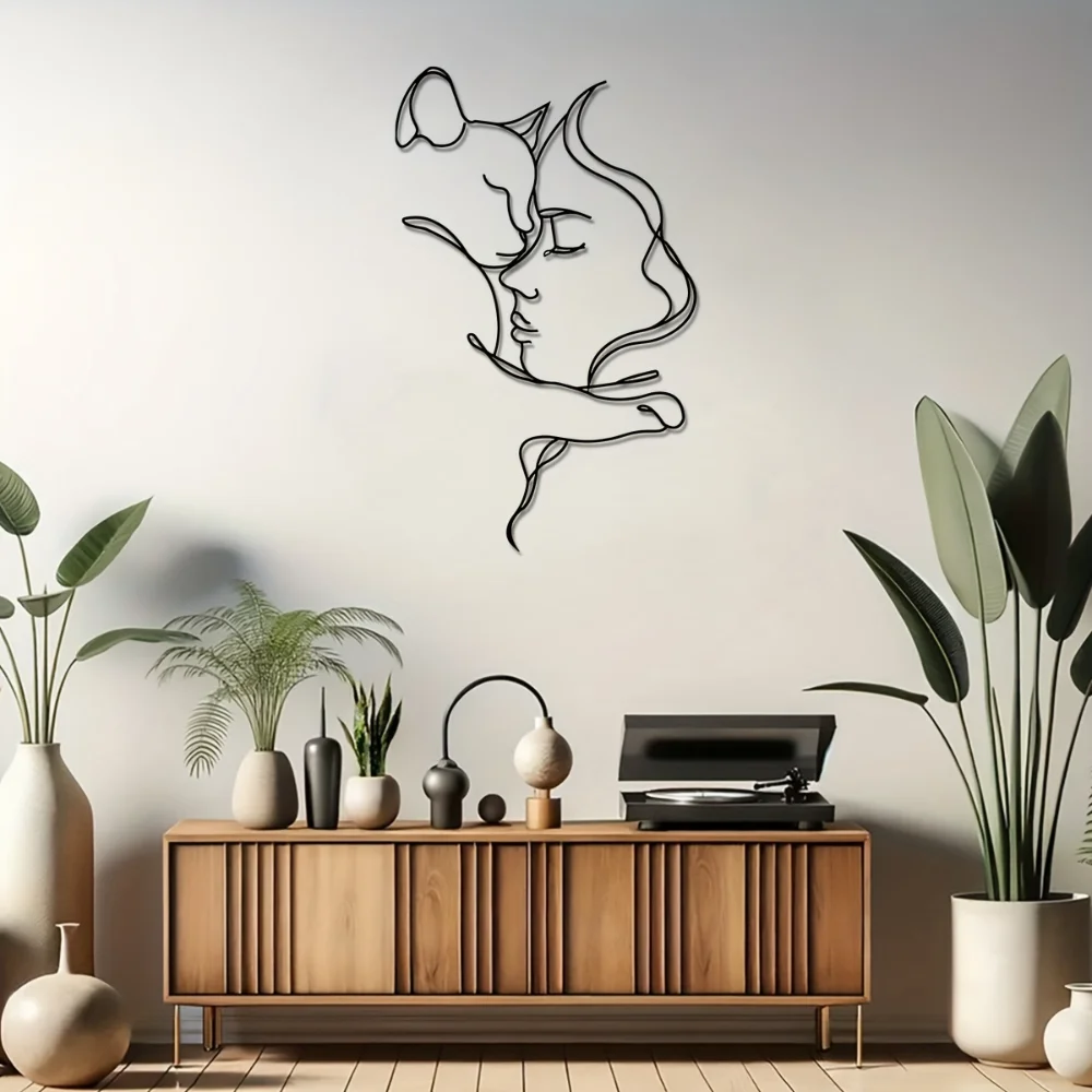Sleek Black Cat and Woman Meta - Interior Design Women recensie en prijs