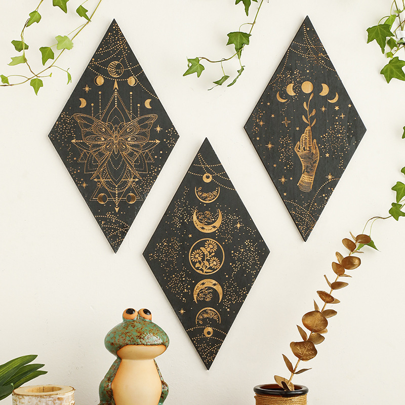 Geometric Carved Wooden Triang - Geometric Shelf Triangle recensie en prijs