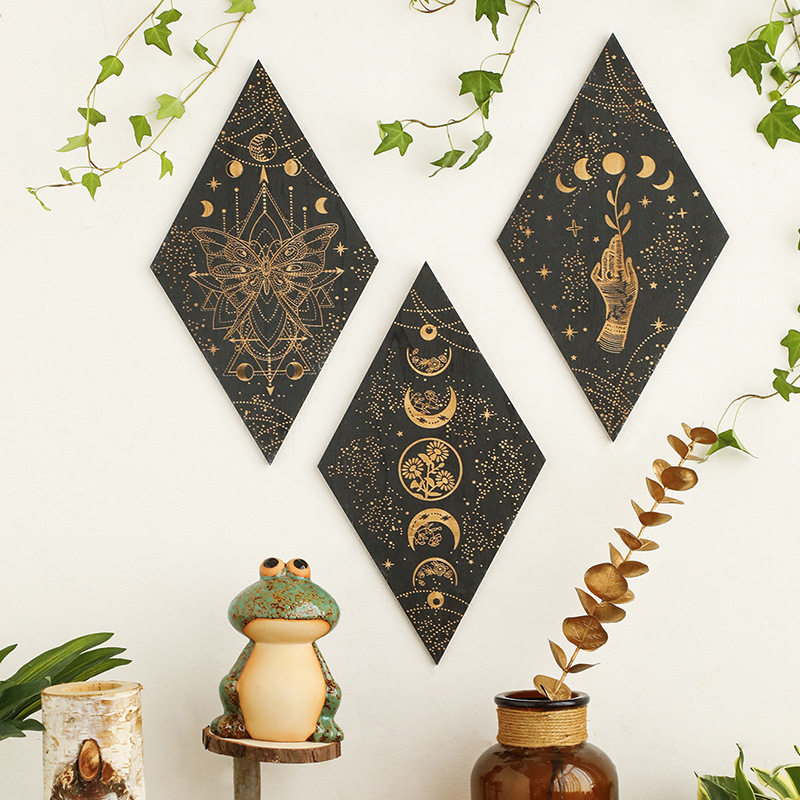 Geometric Carved Wooden Triang - Geometric Shelf Triangle recensie en prijs